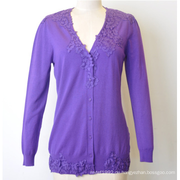 Kundenspezifische V-Ausschnitt Lace Fit Cardigan mit Knopf